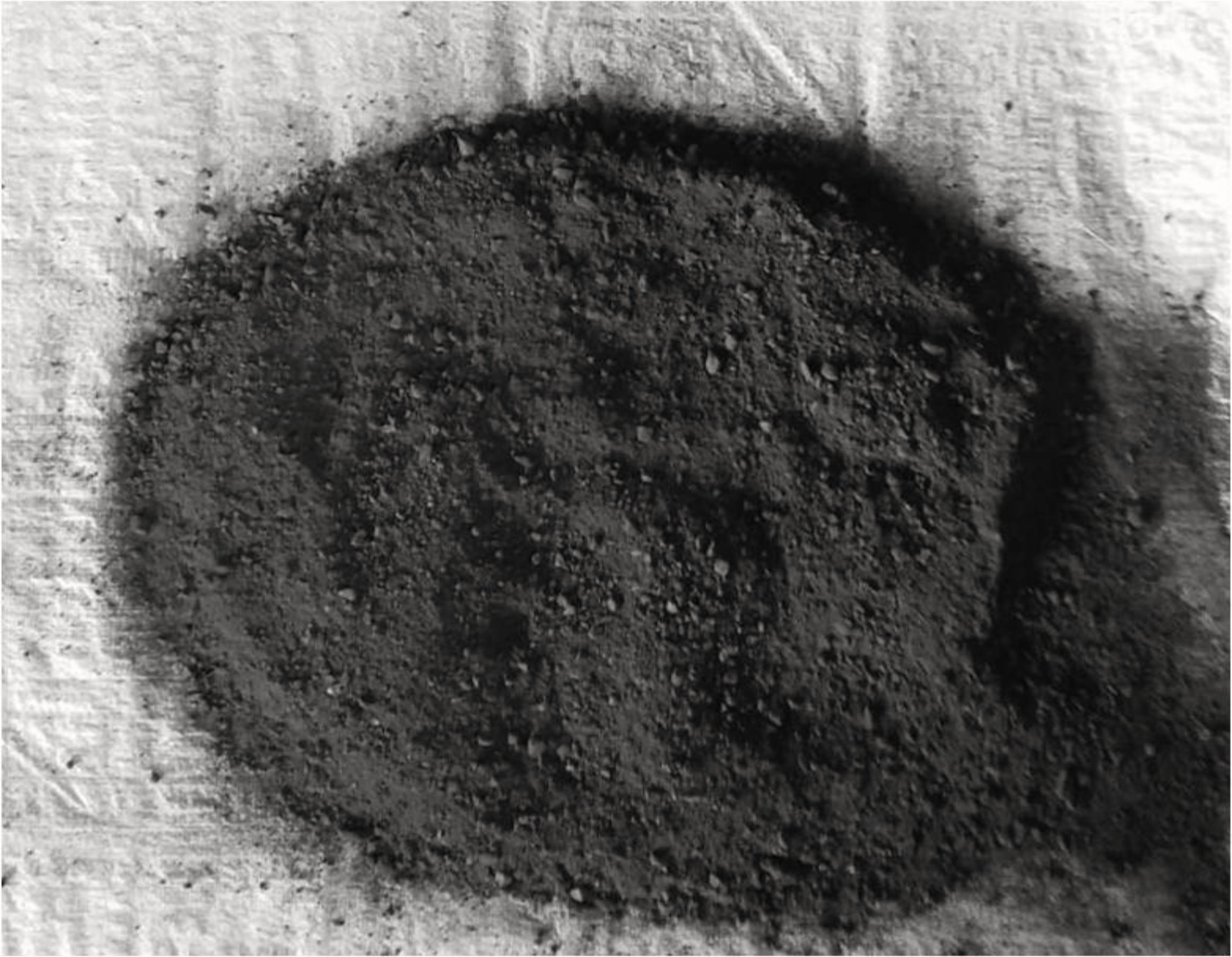 Tap hole plugging mix